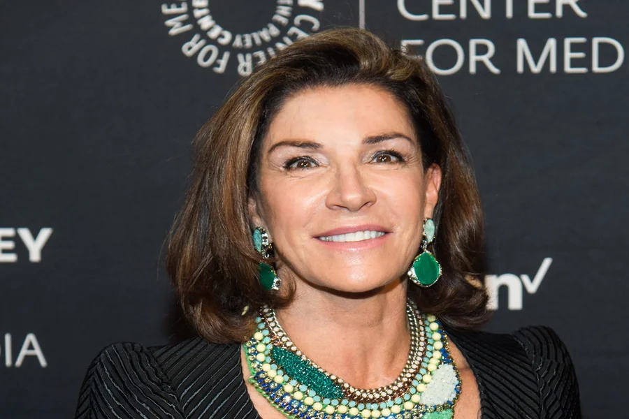 Hilary Farr Age And Height