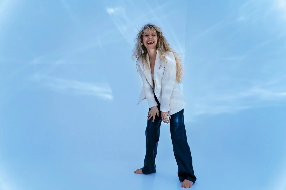 Why Some Full-Body Photos Look More Flattering Than Others