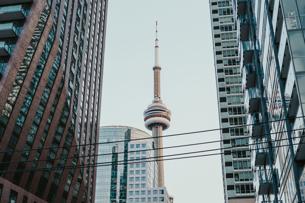 5 Toronto Business Travel Decisions to Make Early