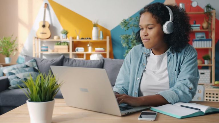 Digital Tools Reshaping Modern STEM Education