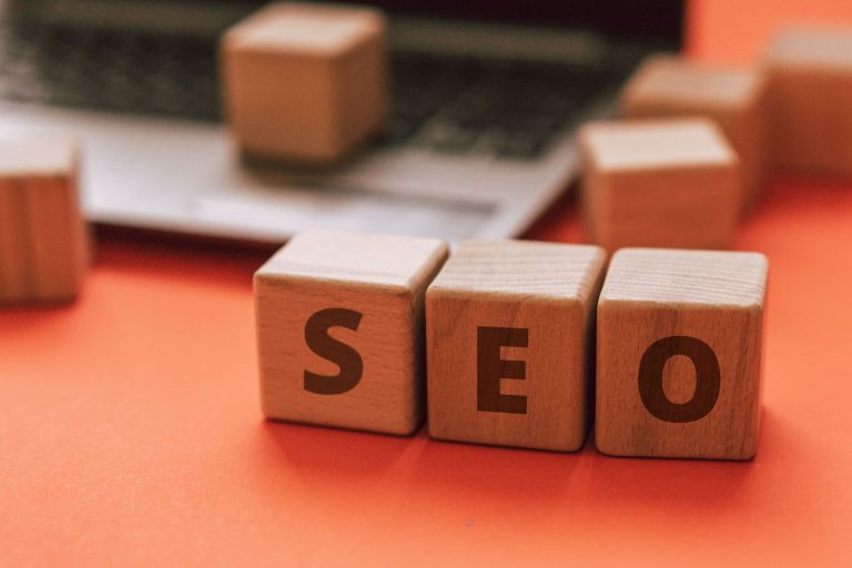 When Should a Startup Hire Its First SEO Person? A Decision Guide for Founders